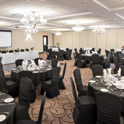Holiday Inn & Suites Red Deer South Banquet Center